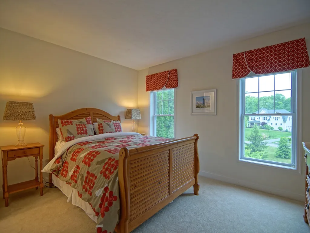 6 Aspen Lane Stratham NH 03885