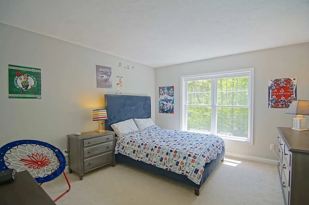 6 Aspen Lane Stratham NH 03885