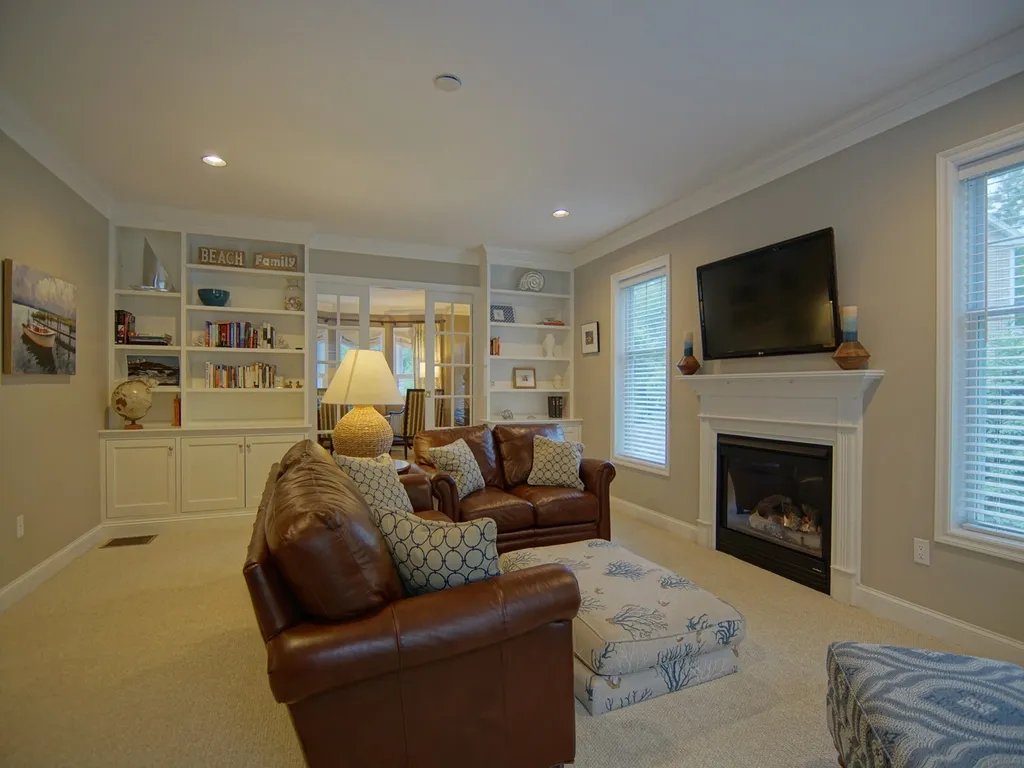 6 Aspen Lane Stratham NH 03885