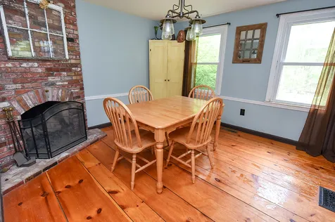 4 Bear Meadow Road Londonderry NH 03053