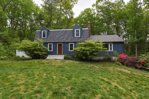 4 Bear Meadow Road Londonderry NH 03053