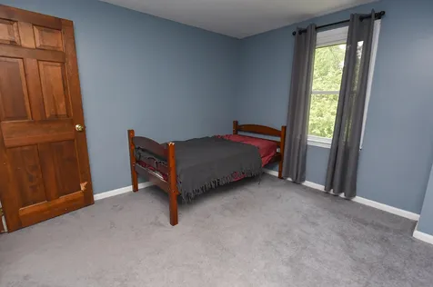 4 Bear Meadow Road Londonderry NH 03053