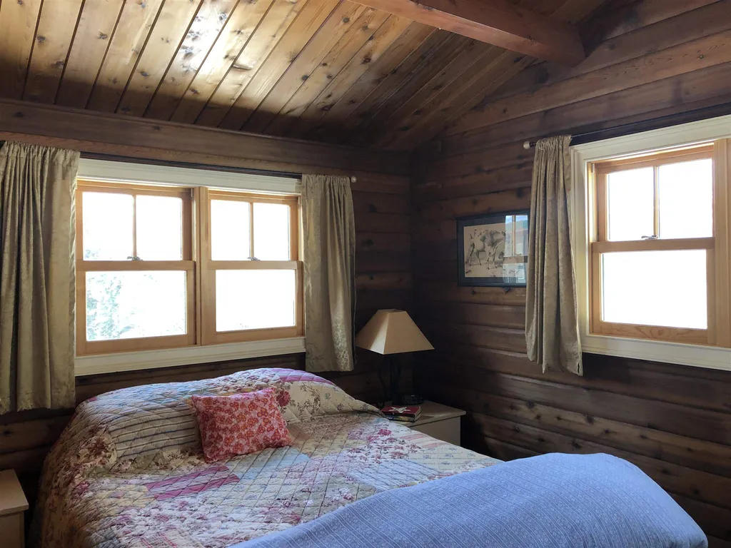 40 Hobart Lane Fayston VT 05673