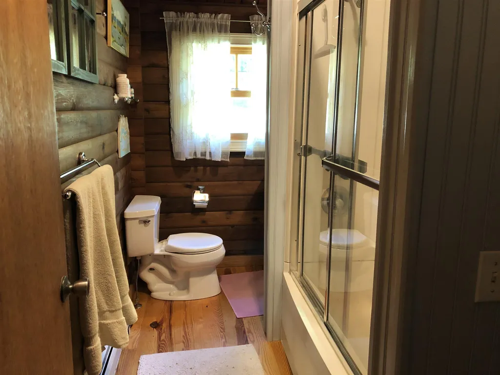 40 Hobart Lane Fayston VT 05673