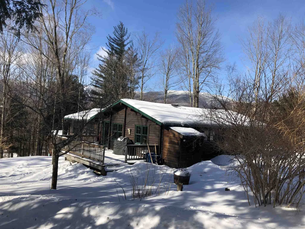 40 Hobart Lane Fayston VT 05673