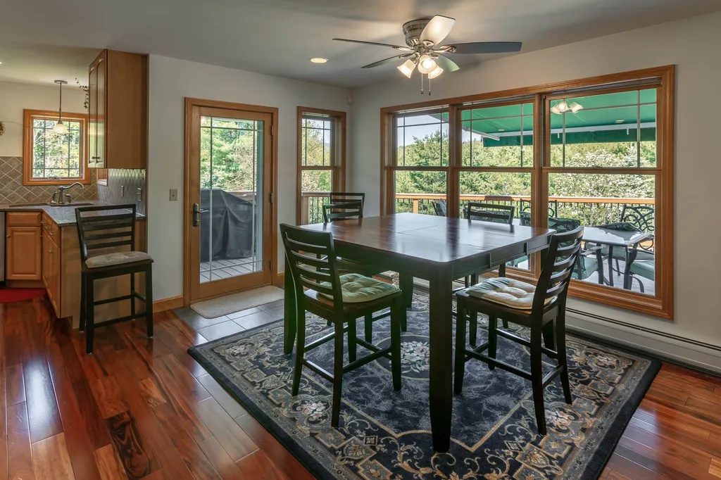 304 Old Farm Road Stowe VT 05672