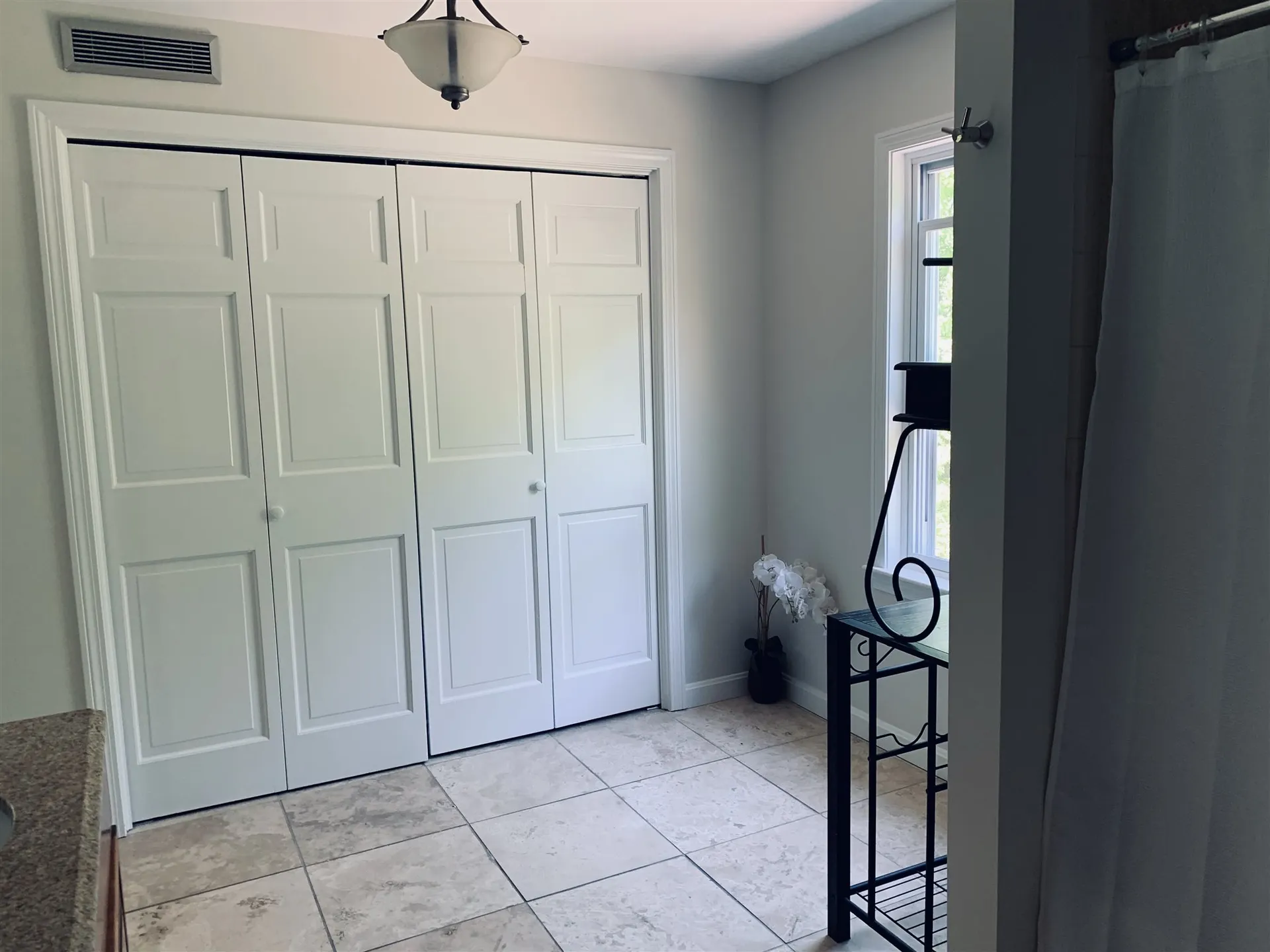 51 Mill Road Derry NH 03038