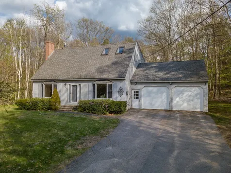 1327 Cherry Valley Road Gilford NH 03249