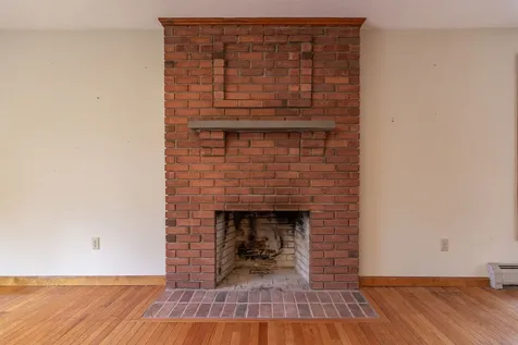 1327 Cherry Valley Road Gilford NH 03249