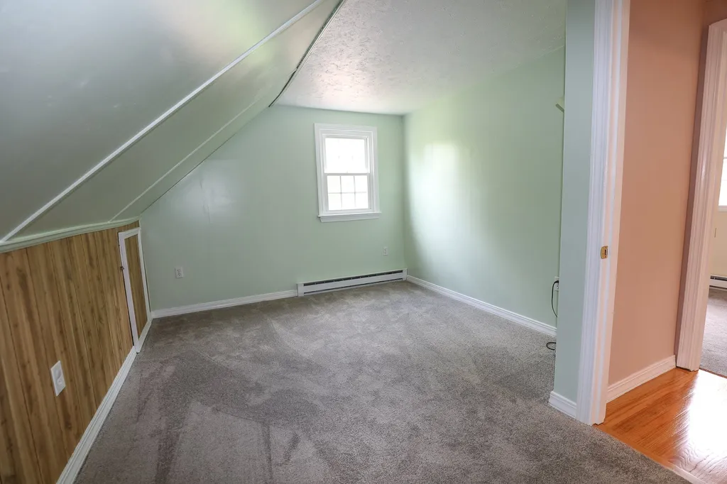 3 Daniel Drive Pelham NH 03076