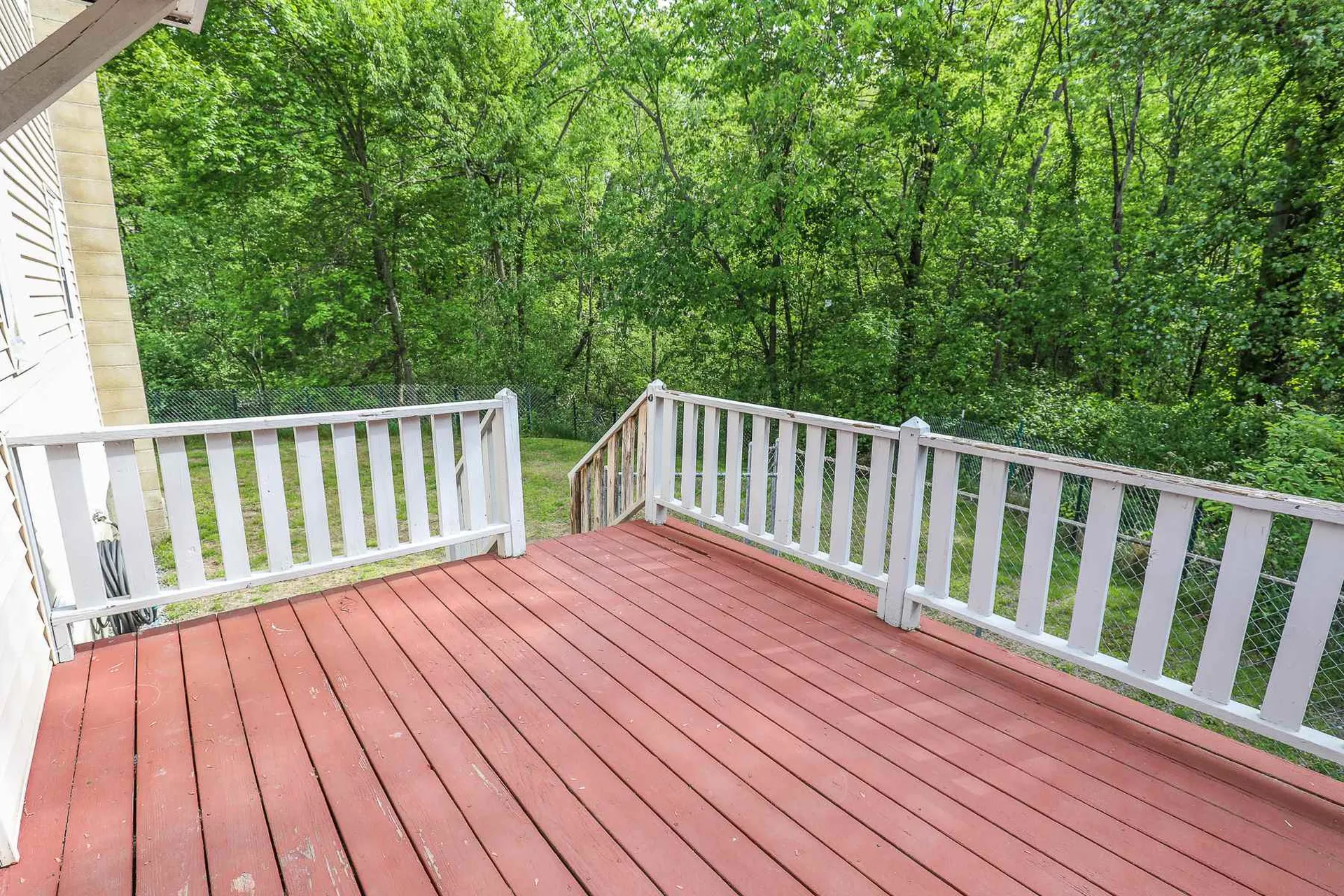 3 Daniel Drive Pelham NH 03076