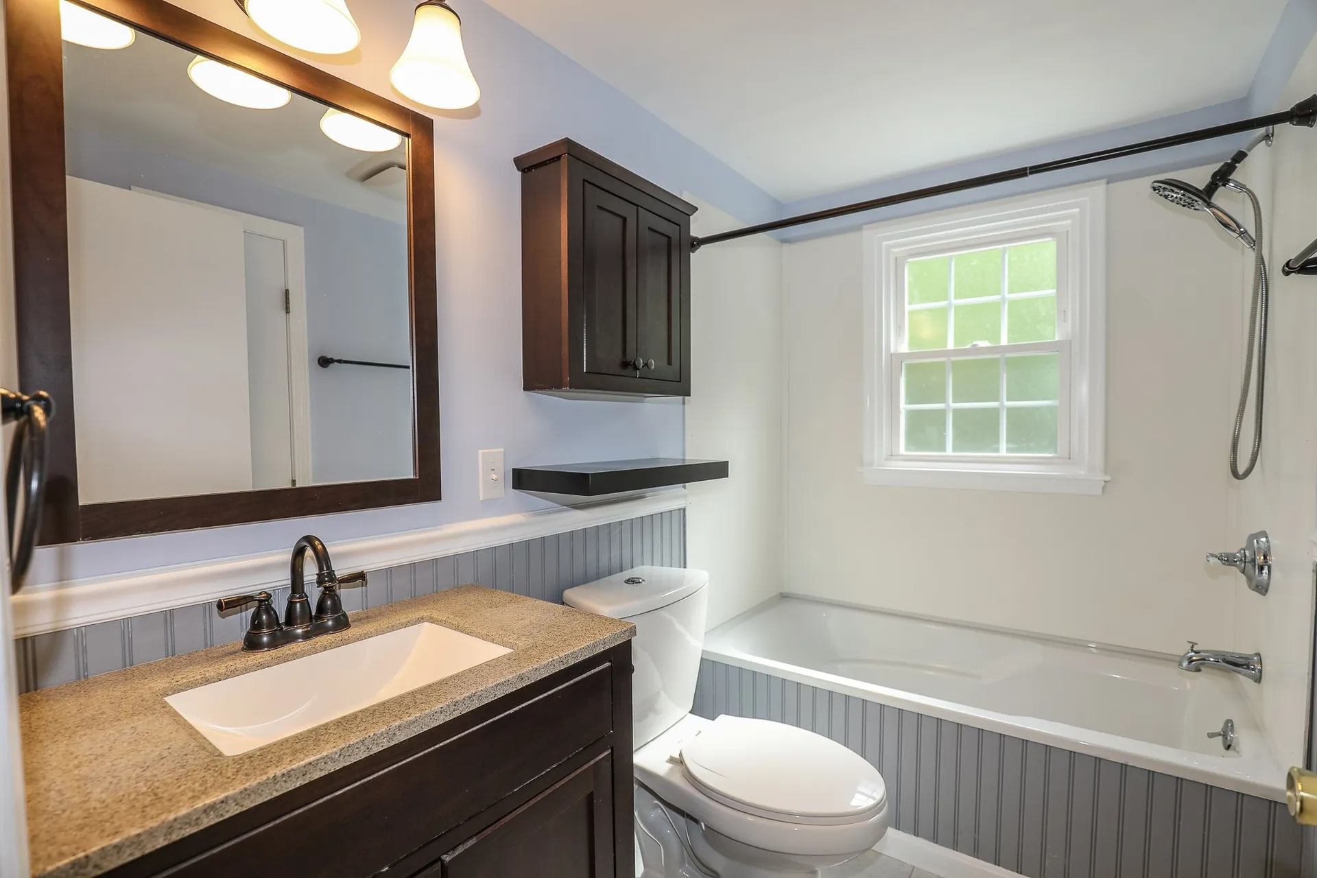 3 Daniel Drive Pelham NH 03076
