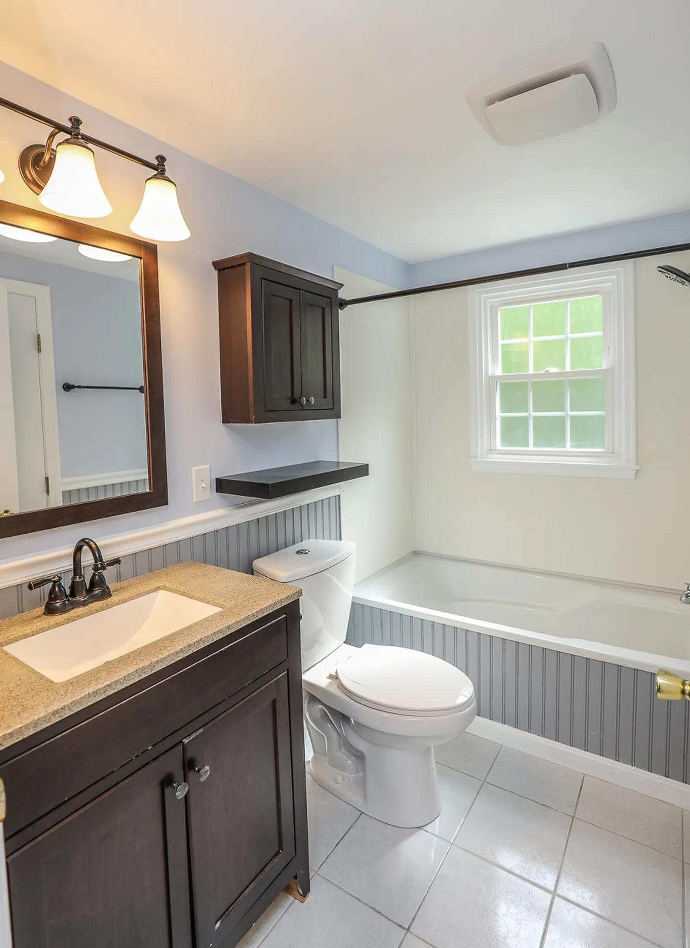 3 Daniel Drive Pelham NH 03076