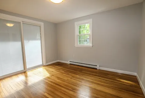 3 Daniel Drive Pelham NH 03076