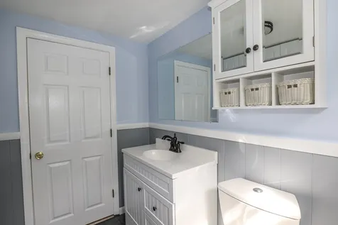 3 Daniel Drive Pelham NH 03076