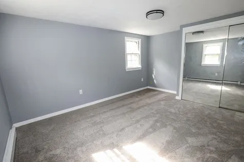 3 Daniel Drive Pelham NH 03076