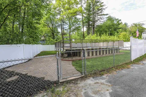 3 Daniel Drive Pelham NH 03076