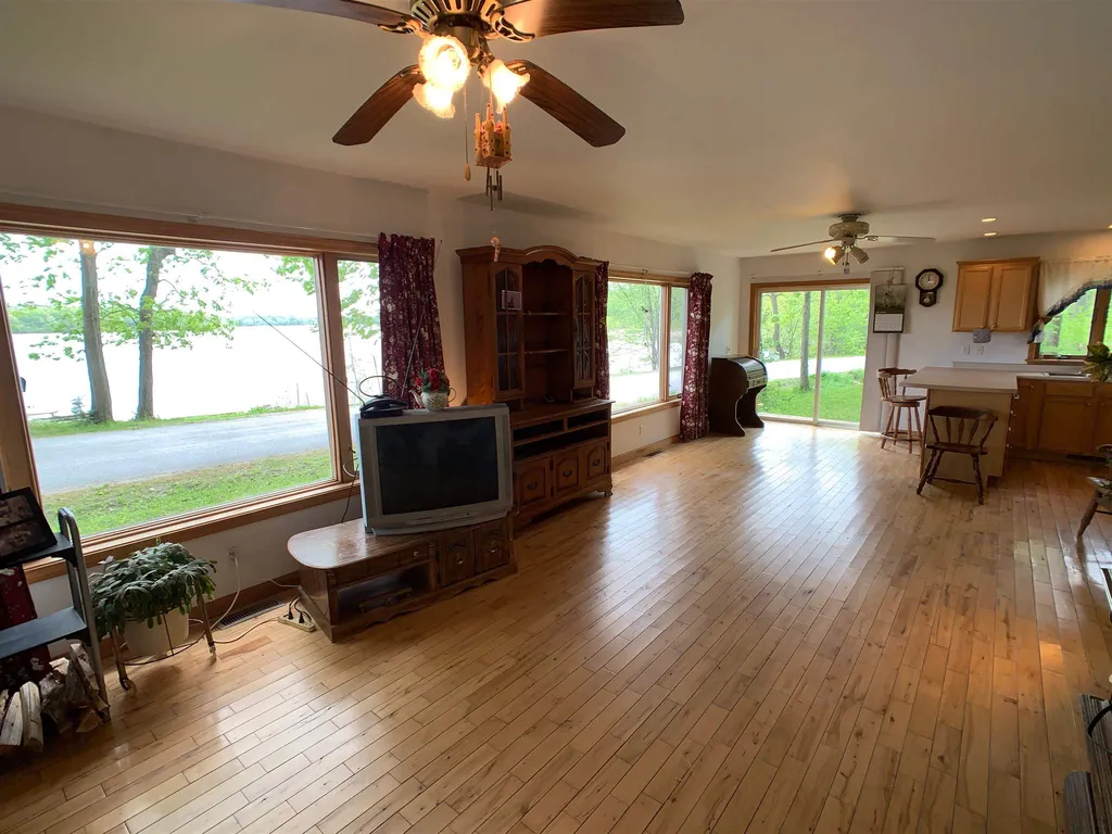 708 Abenaki Road North Hero VT 05476
