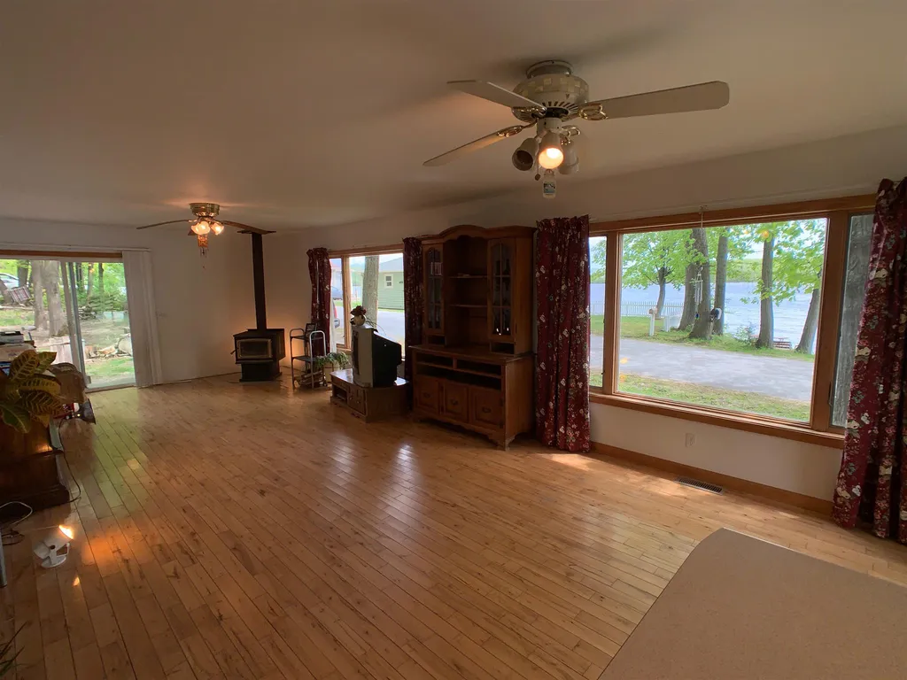 708 Abenaki Road North Hero VT 05476
