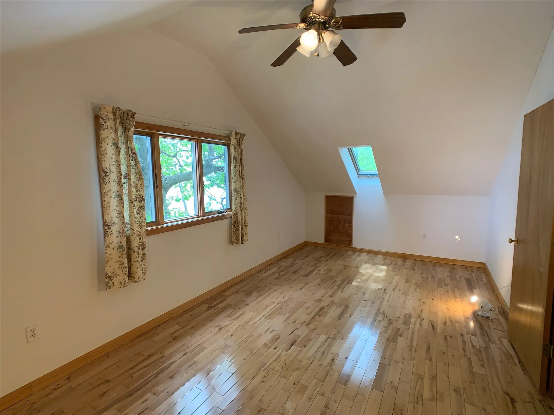 708 Abenaki Road North Hero VT 05476