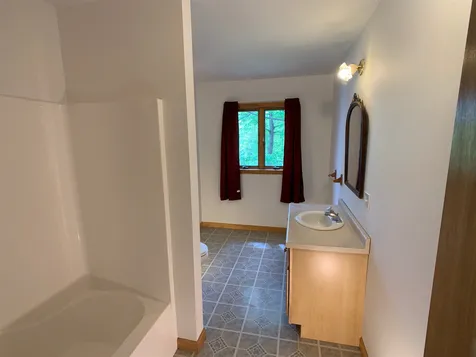 708 Abenaki Road North Hero VT 05476