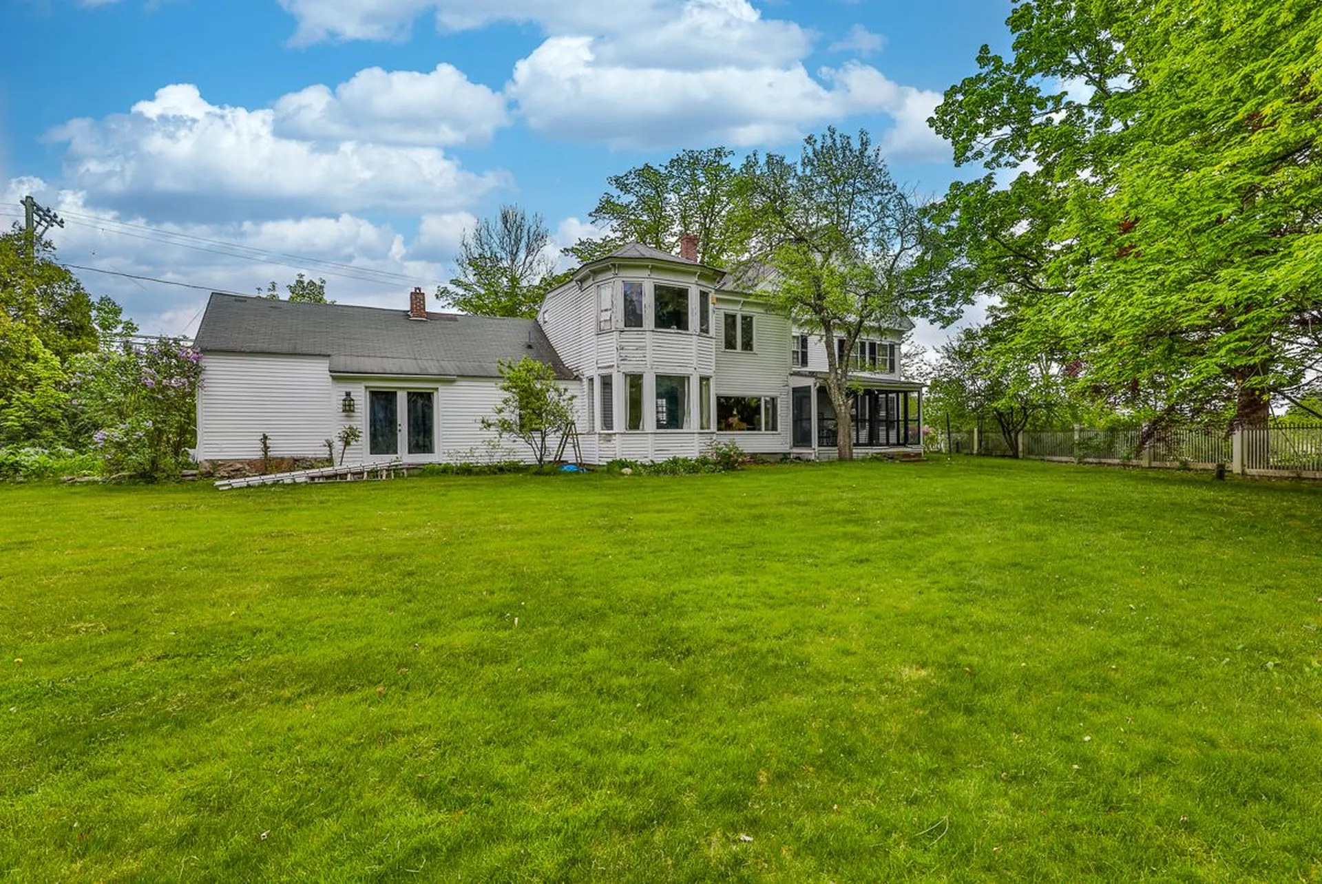 71 Depot Road Hollis NH 03049