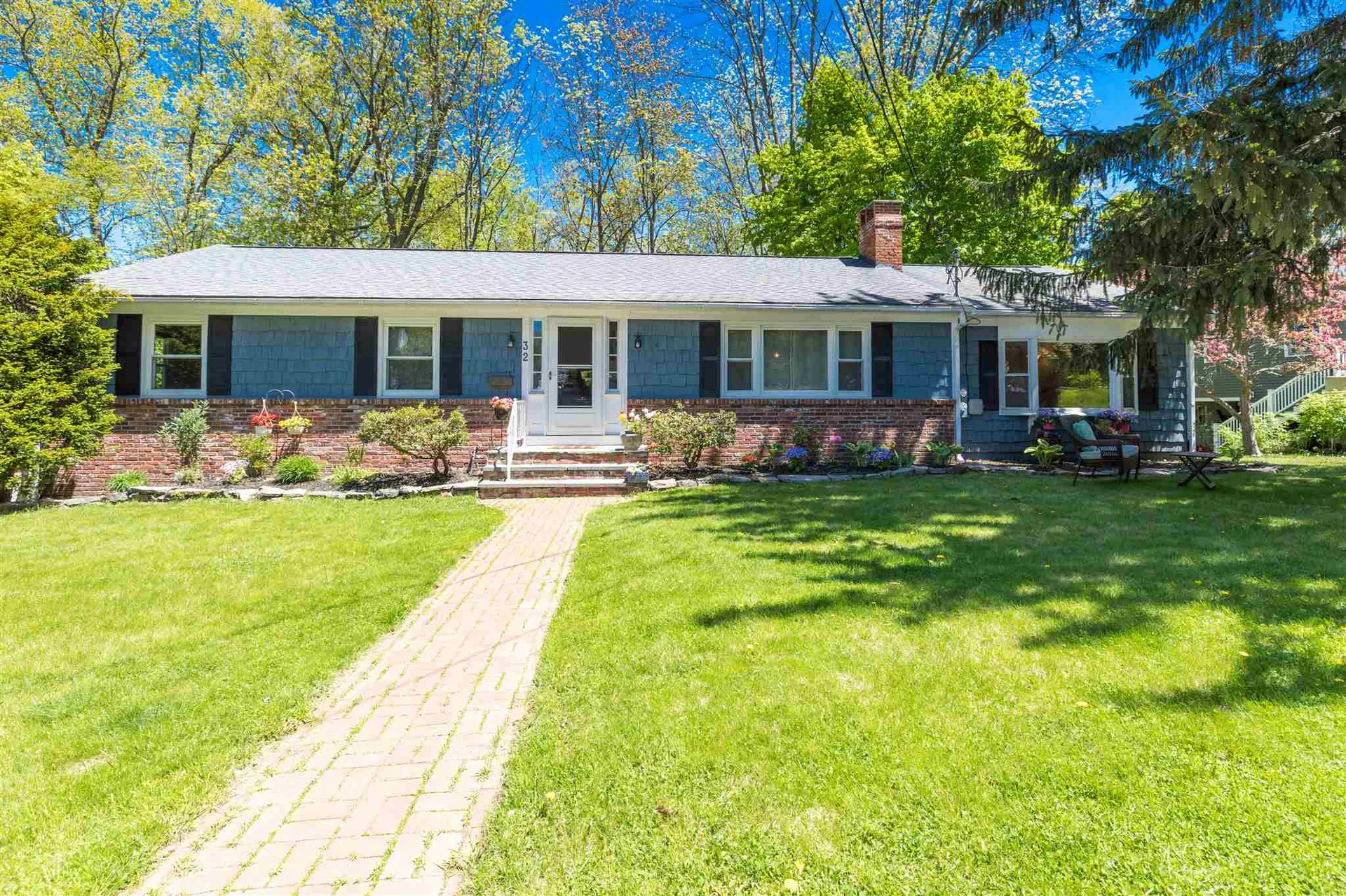 32 Boss Avenue Portsmouth NH 03801