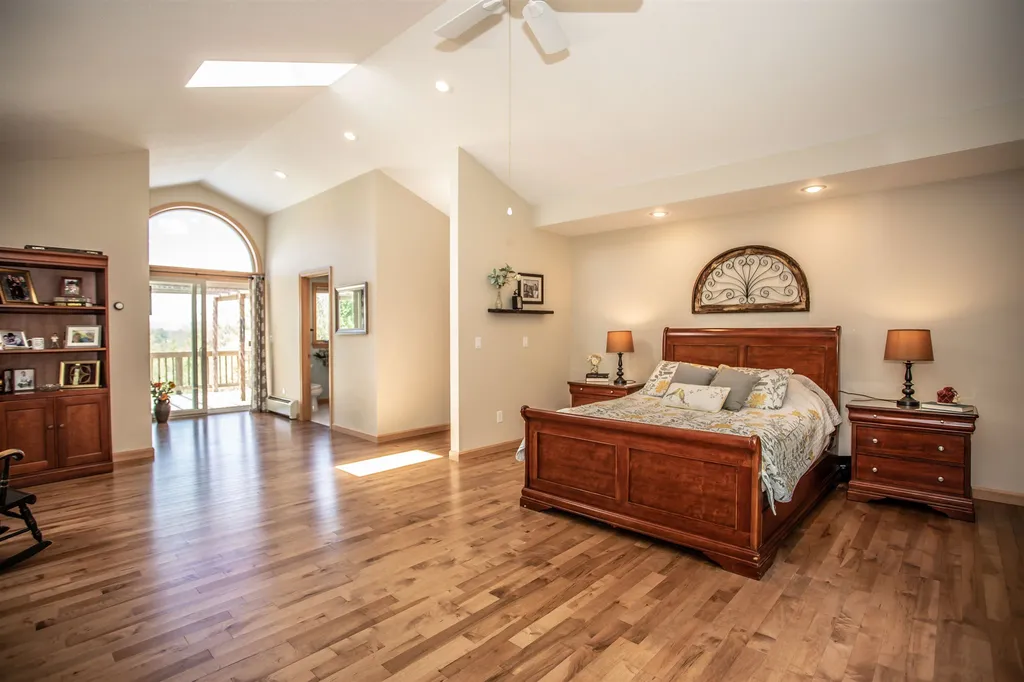 43 Pheasant Lane Canaan NH 03741