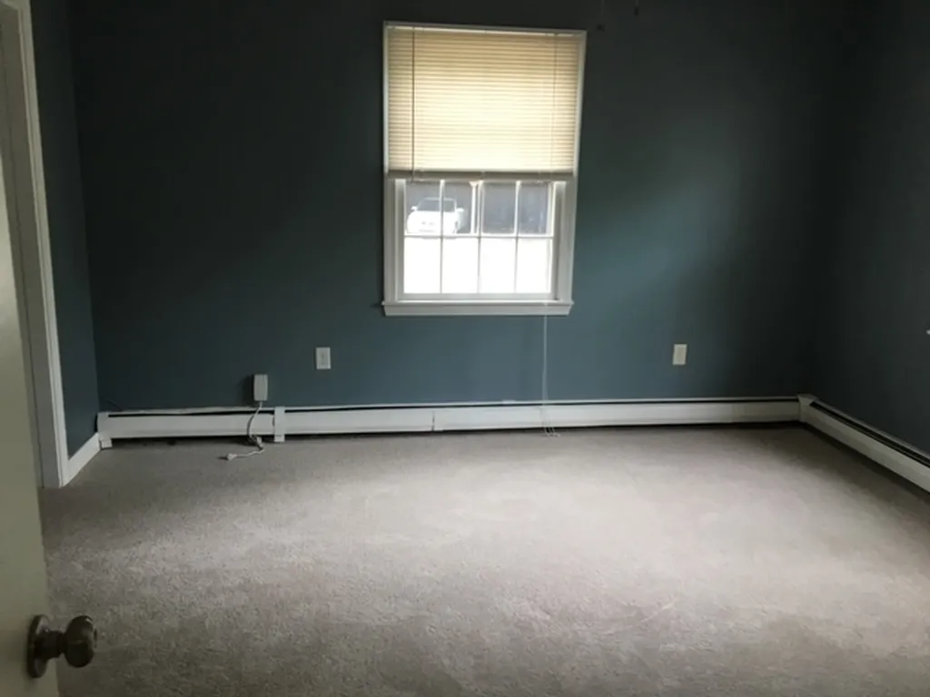 7 Autumn Leaf Drive Nashua NH 03060