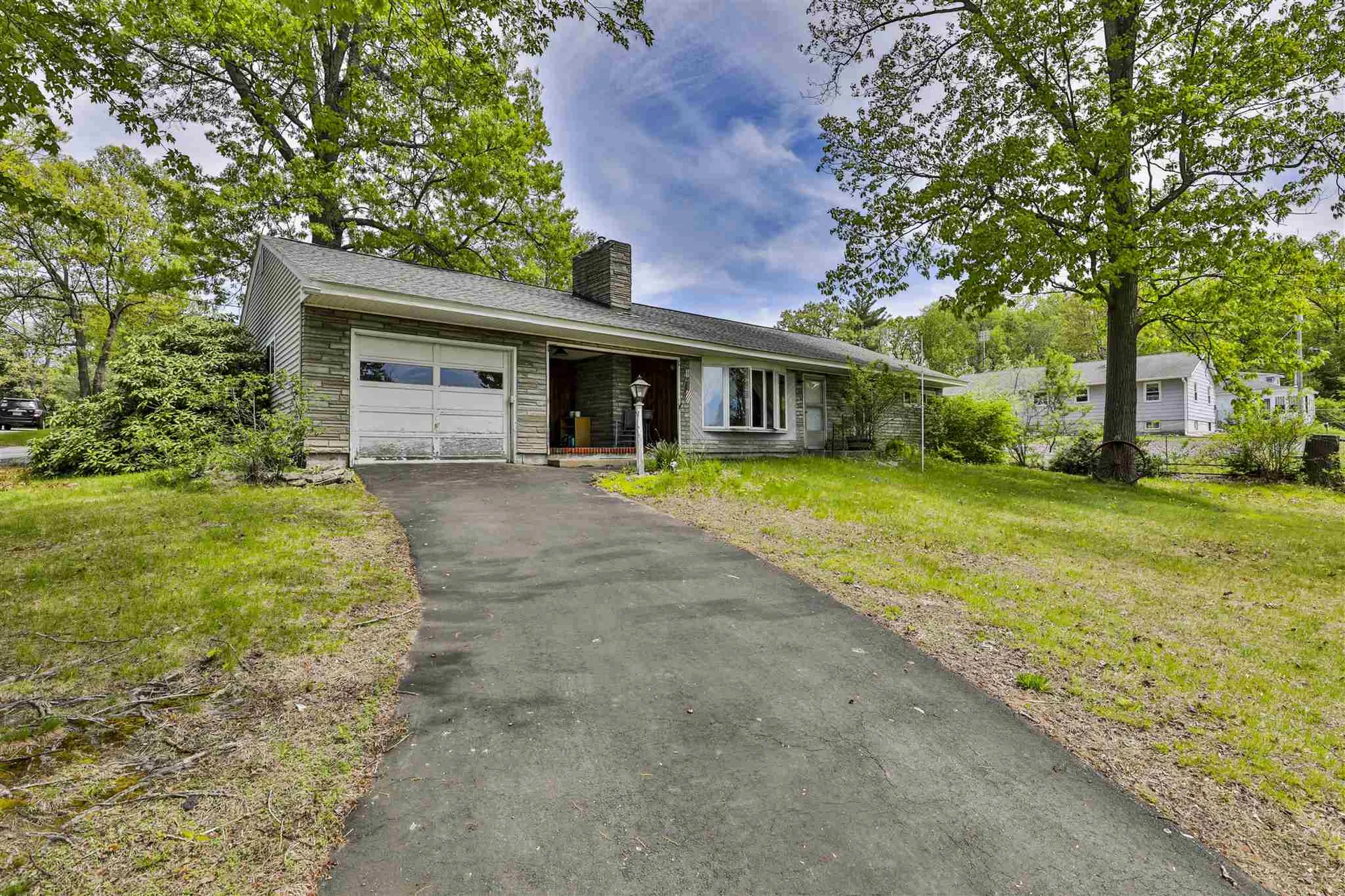 91 Bellevue Street Manchester NH 03103