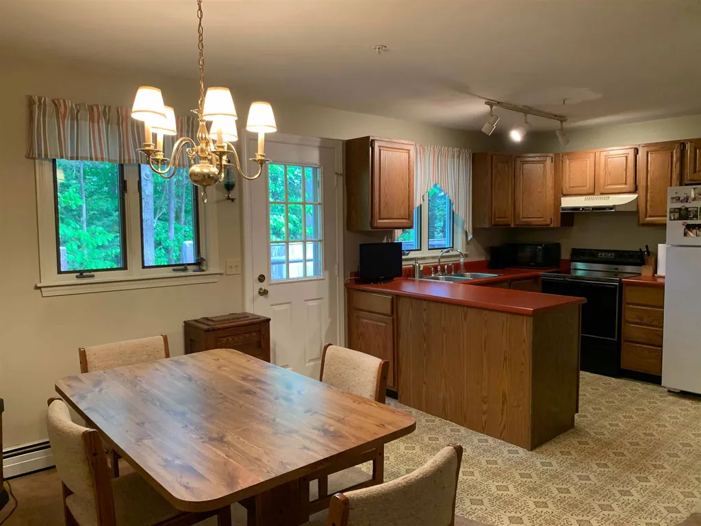 114 Bellamy Woods Road Dover NH 03820