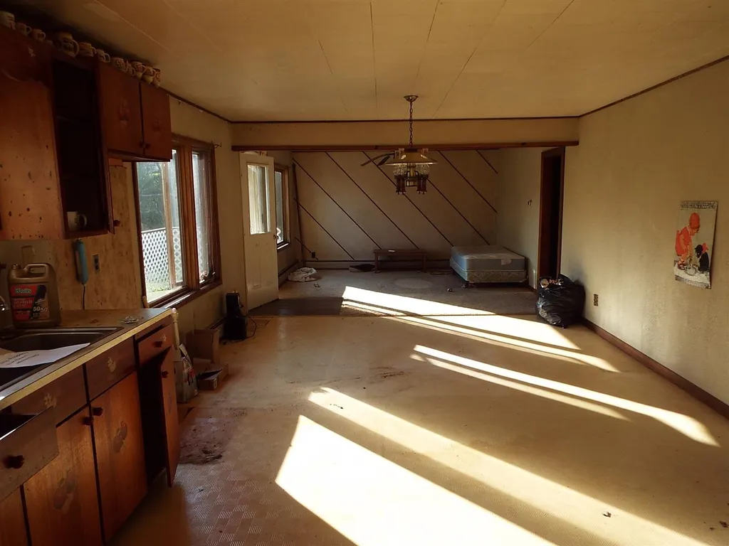 12 Rancourt Street Stewartstown NH 03576