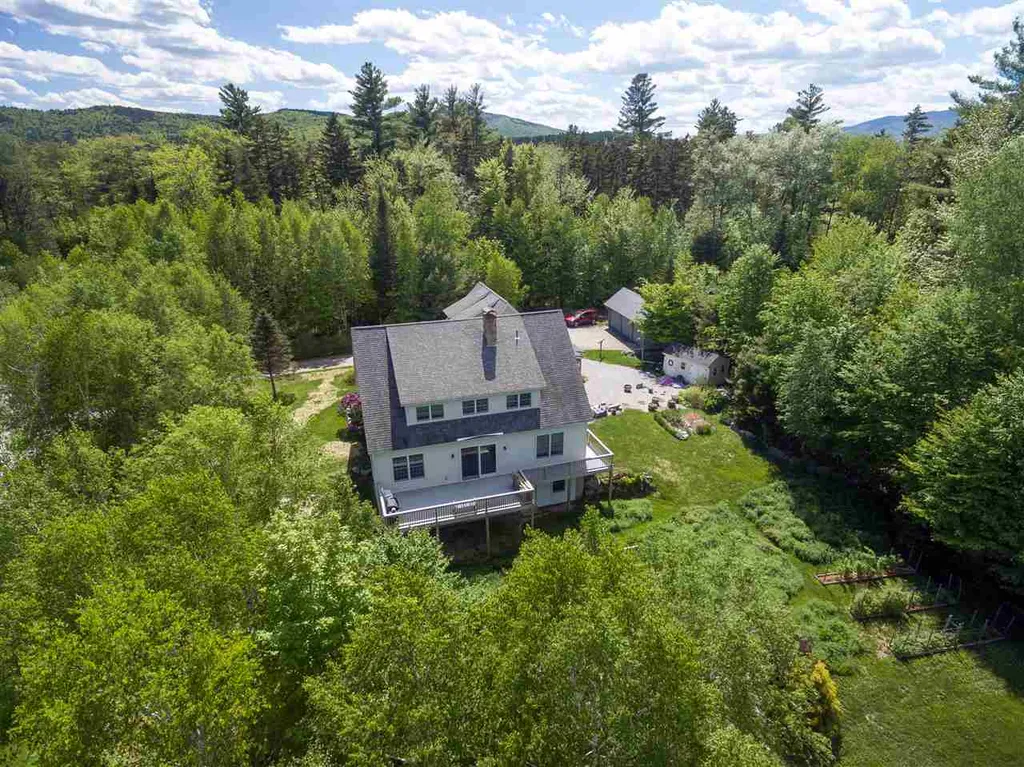 11 Loft Circle Campton NH 03223