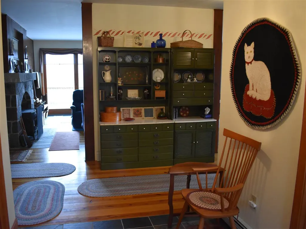 11 Loft Circle Campton NH 03223