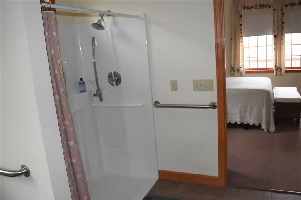 11 Loft Circle Campton NH 03223