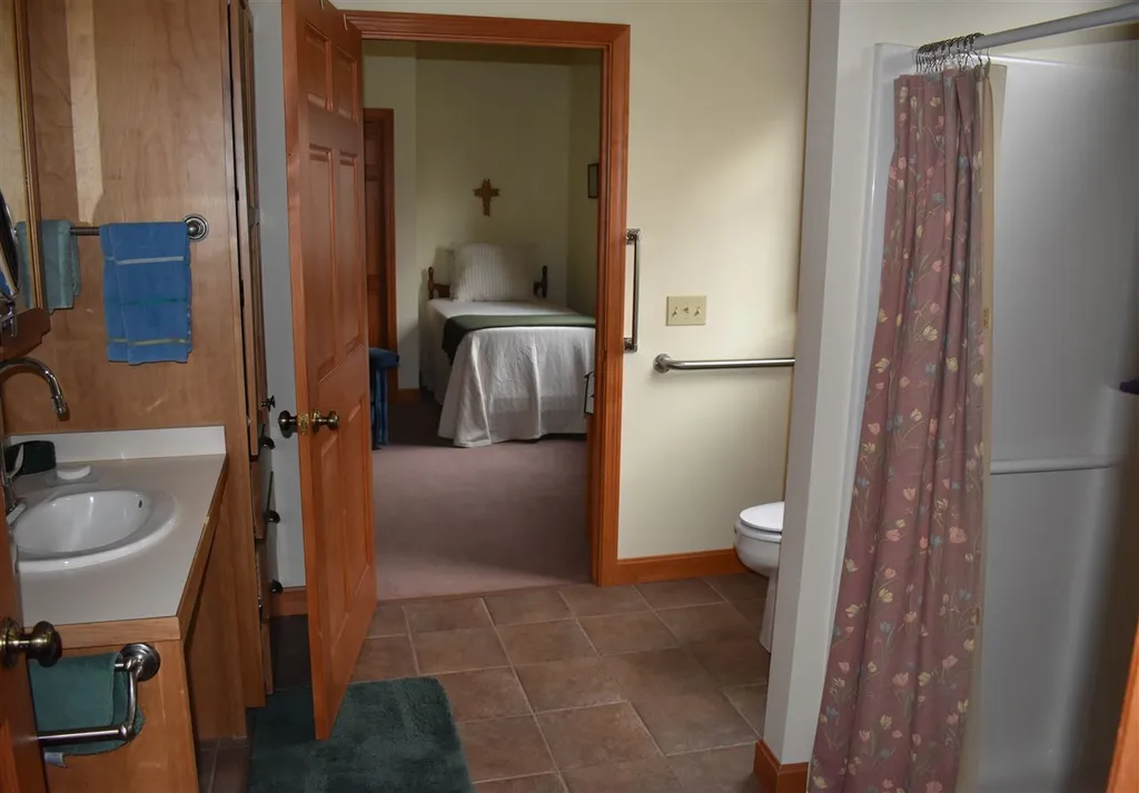 11 Loft Circle Campton NH 03223