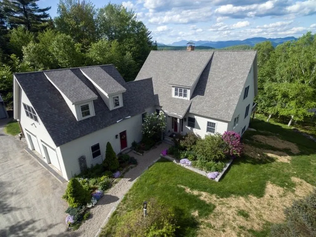 11 Loft Circle Campton NH 03223