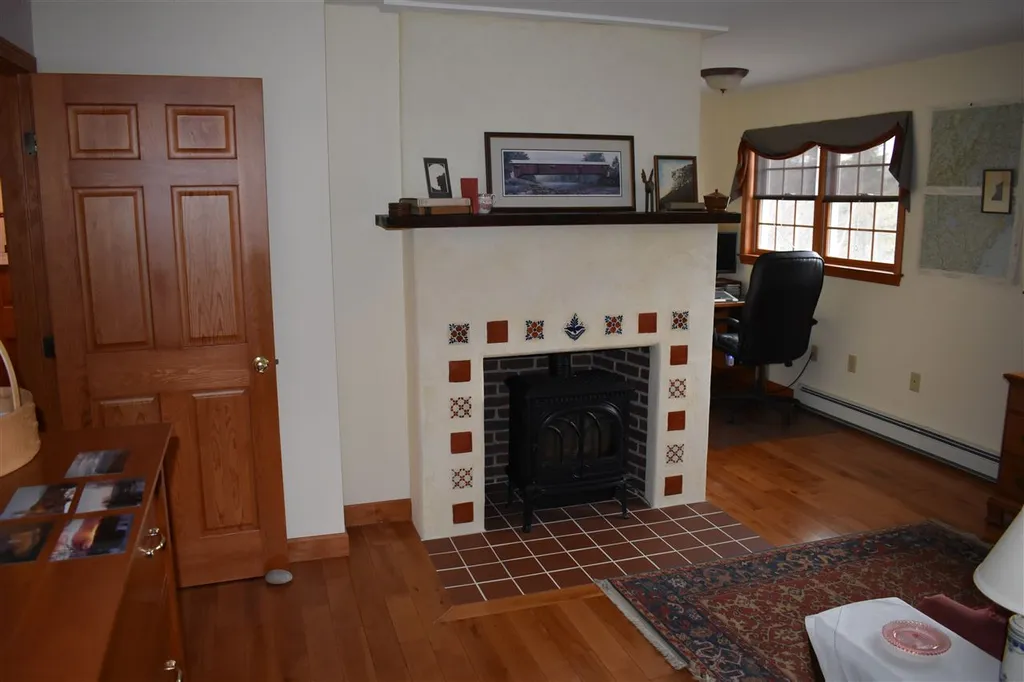 11 Loft Circle Campton NH 03223