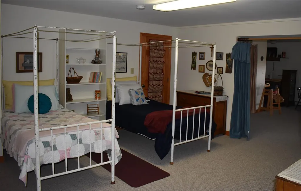 11 Loft Circle Campton NH 03223