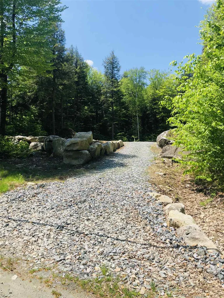 84 Sands Of Time Road Canaan NH 03741