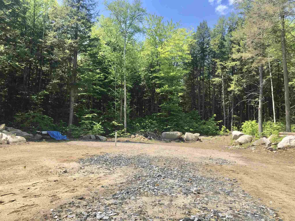 84 Sands Of Time Road Canaan NH 03741