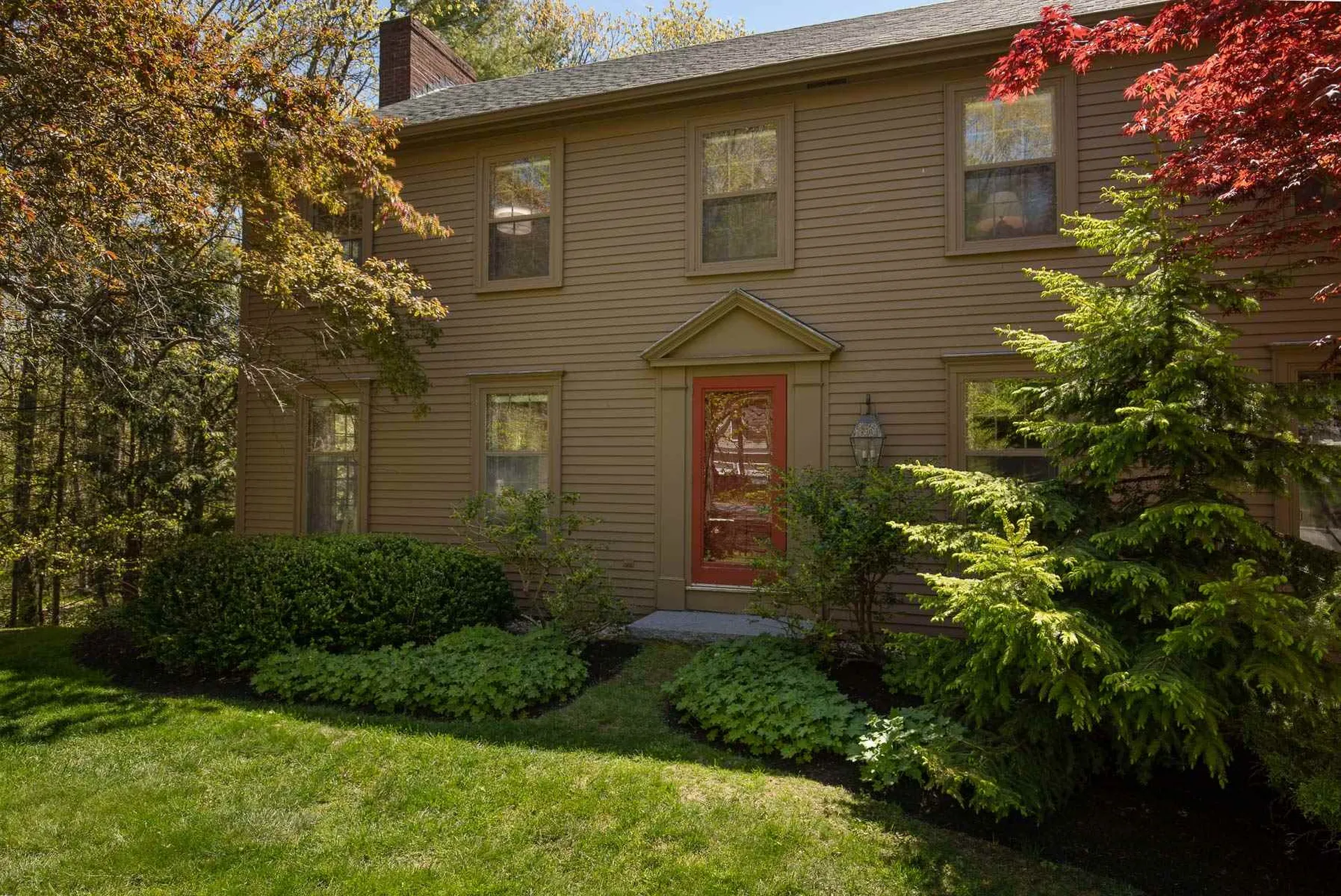 33 Raydon Road York ME 03909