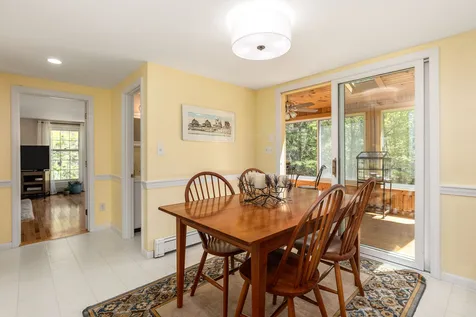 33 Raydon Road York ME 03909