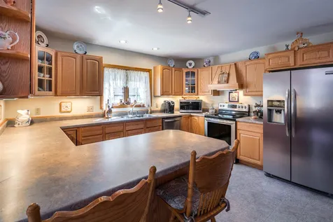 8 Wilderness Way Bath NH 03740