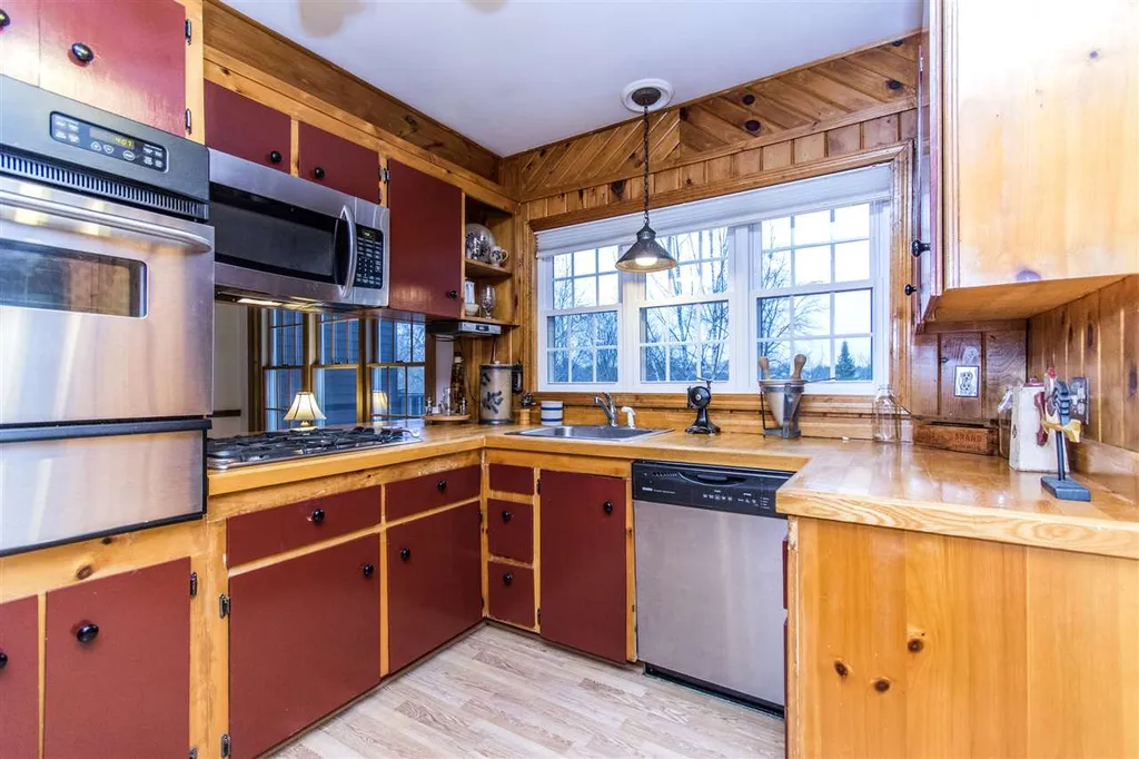 56 Clinton Street Portsmouth NH 03801