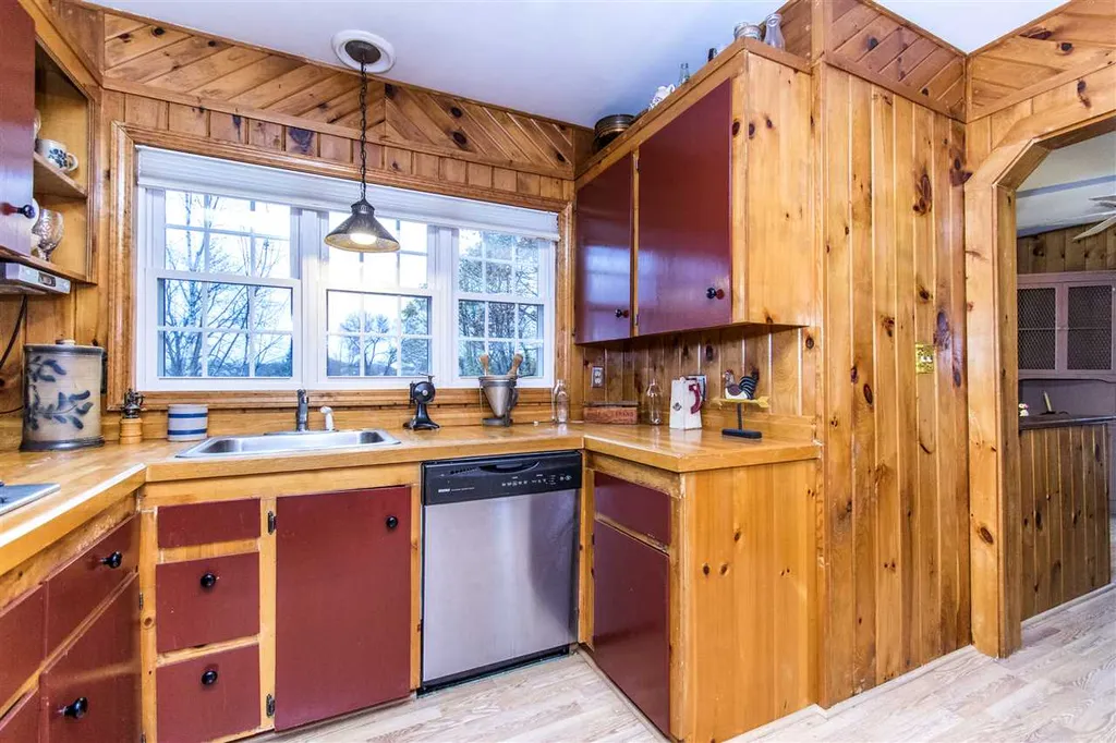 56 Clinton Street Portsmouth NH 03801