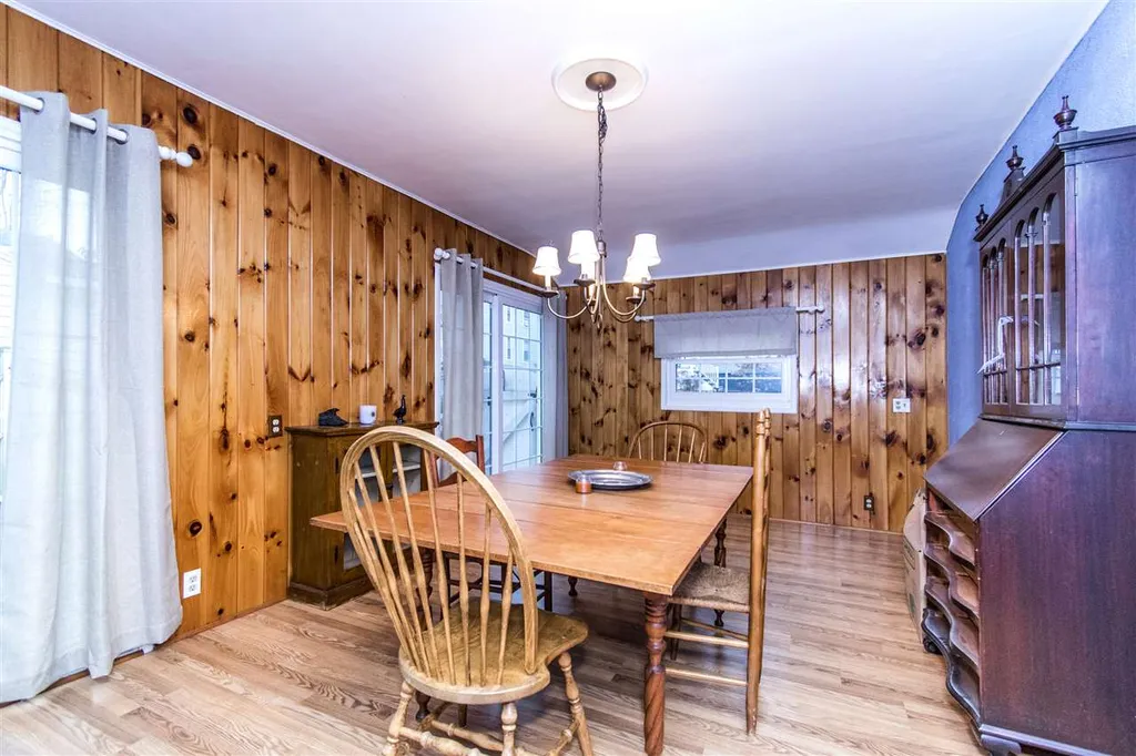 56 Clinton Street Portsmouth NH 03801