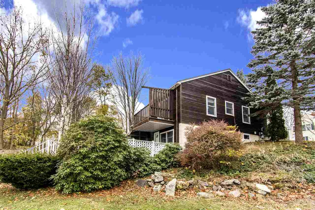 56 Clinton Street Portsmouth NH 03801