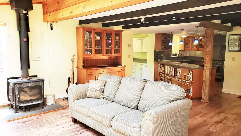 413 Randell Road Fayston VT 05660