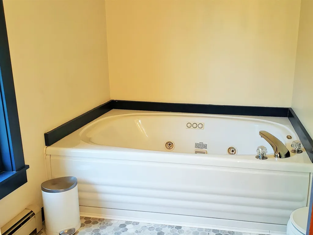413 Randell Road Fayston VT 05660